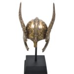 Veronese-Viking-Kanatlı-Miğfer-Heykeli-(14)